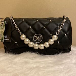 NWT Badgley Mischka Pearl Quilted Crossbody Bag - Black